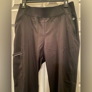 4 PAIRS Cherokee infinity jogger scrub pants